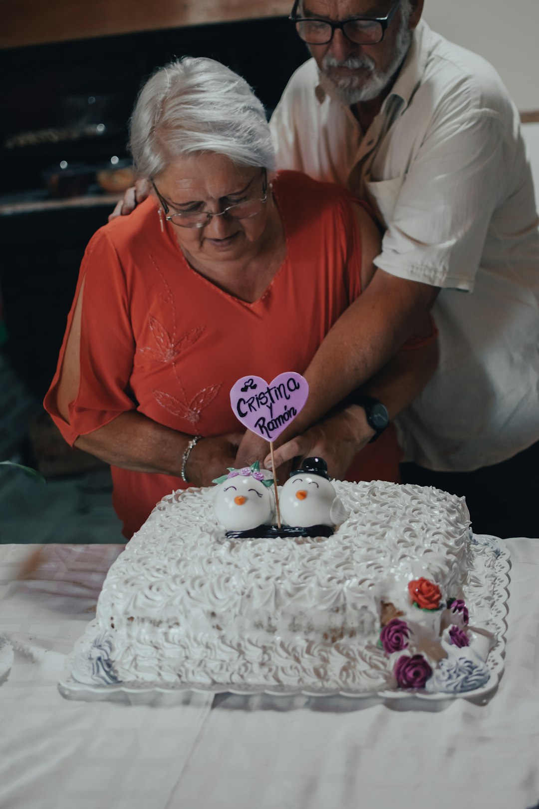 services-03 woman-in-pink-crew-neck-t-shirt-sitting-beside-white-round-cake-yaygmqxammi